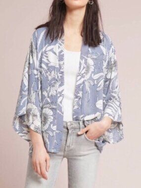 Akemi + Kin Anthropologie Savannah Blue White Floral Striped Kimono
